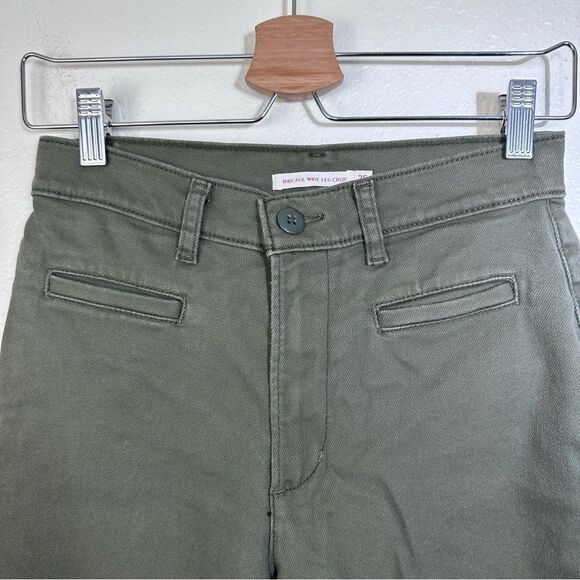 Levi's® Ribcage Wide Leg Crop in Forest Green Size 25 - Picture 3 of 10